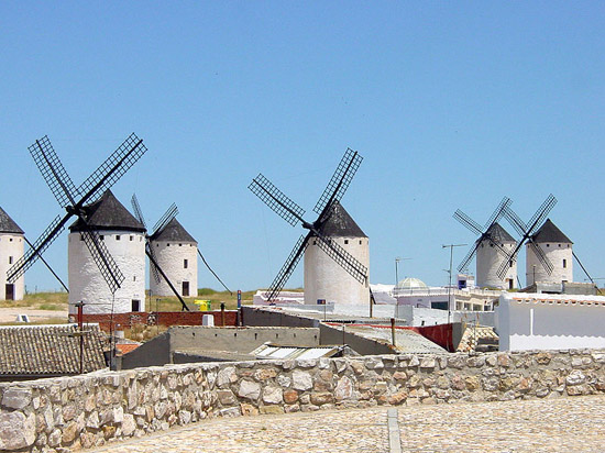 windmills-Campo-de-Criptana