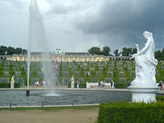 Schloss-Sanssouci